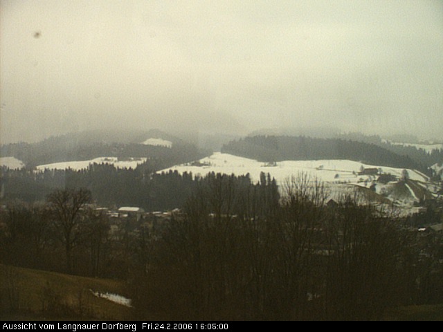 Webcam-Bild: Aussicht vom Dorfberg in Langnau 20060224-160500