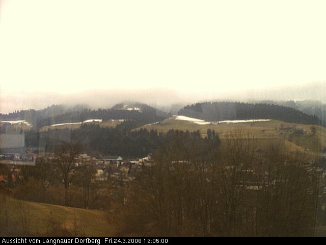 Webcam-Bild: Aussicht vom Dorfberg in Langnau 20060324-160500