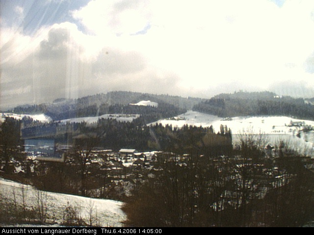 Webcam-Bild: Aussicht vom Dorfberg in Langnau 20060406-140500