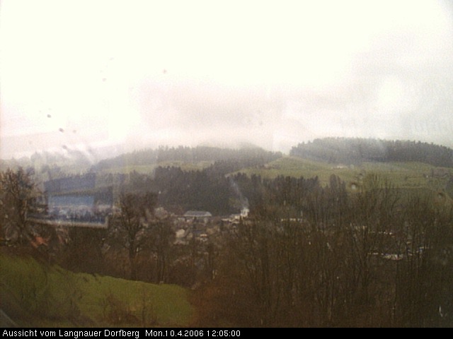 Webcam-Bild: Aussicht vom Dorfberg in Langnau 20060410-120500