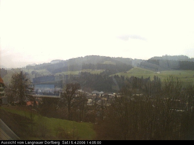 Webcam-Bild: Aussicht vom Dorfberg in Langnau 20060415-140500