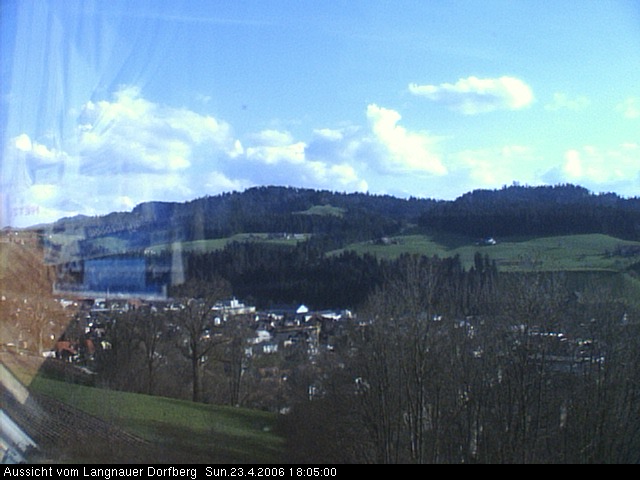 Webcam-Bild: Aussicht vom Dorfberg in Langnau 20060423-180500