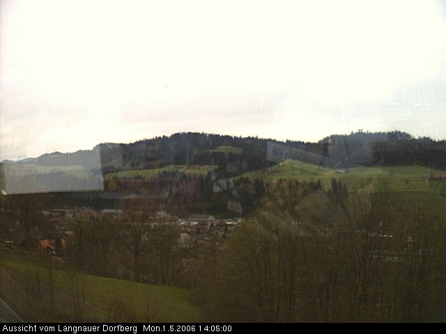Webcam-Bild: Aussicht vom Dorfberg in Langnau 20060501-140500