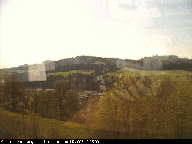 Webcam-Bild: Aussicht vom Dorfberg in Langnau 20060504-120500