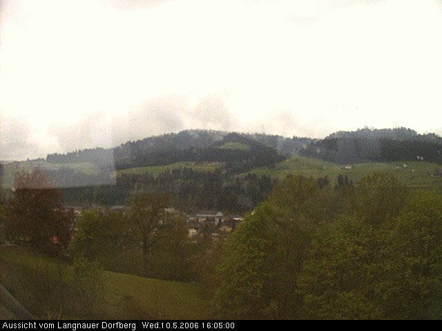 Webcam-Bild: Aussicht vom Dorfberg in Langnau 20060510-160500