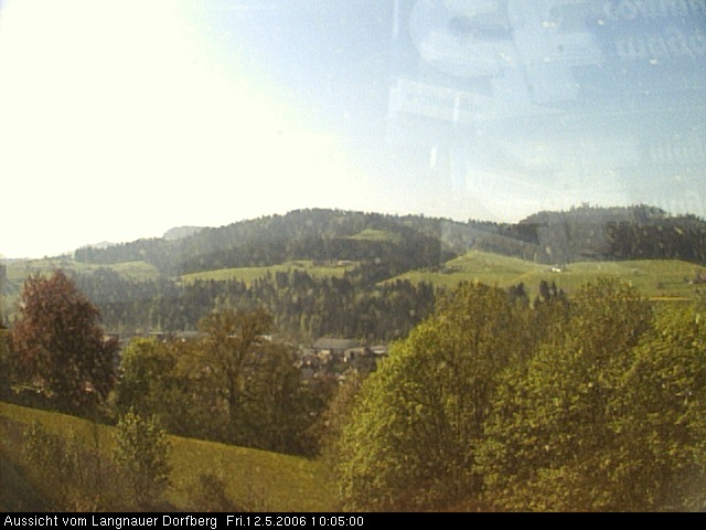 Webcam-Bild: Aussicht vom Dorfberg in Langnau 20060512-100500