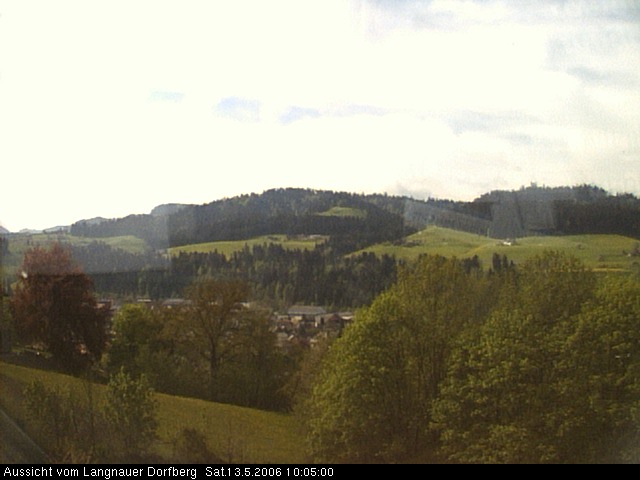 Webcam-Bild: Aussicht vom Dorfberg in Langnau 20060513-100500