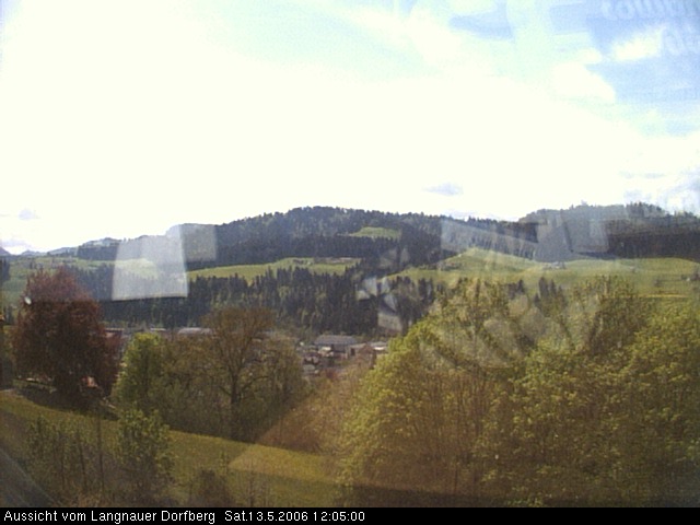 Webcam-Bild: Aussicht vom Dorfberg in Langnau 20060513-120500