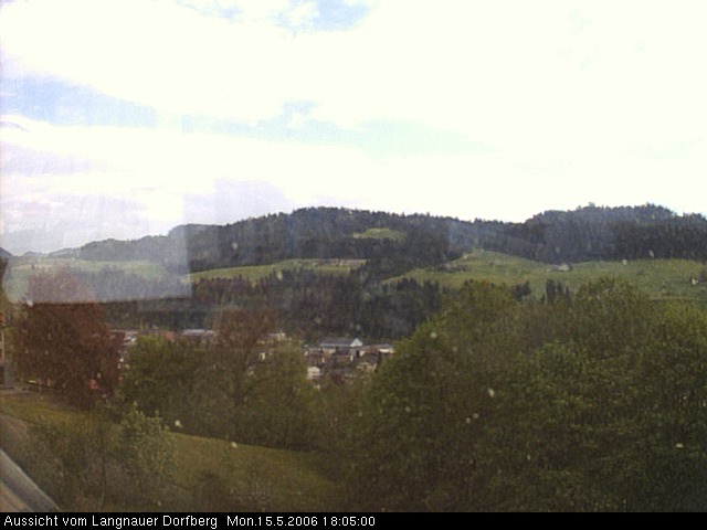 Webcam-Bild: Aussicht vom Dorfberg in Langnau 20060515-180500