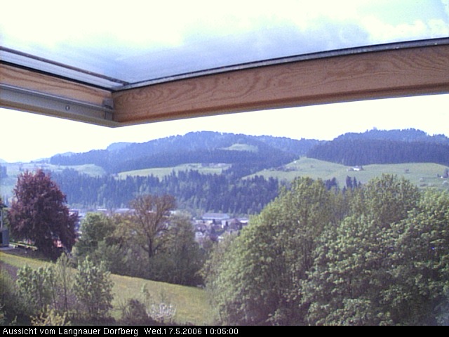 Webcam-Bild: Aussicht vom Dorfberg in Langnau 20060517-100500