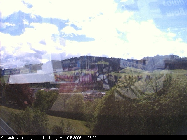 Webcam-Bild: Aussicht vom Dorfberg in Langnau 20060519-140500