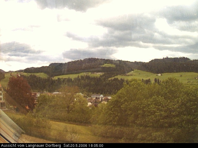 Webcam-Bild: Aussicht vom Dorfberg in Langnau 20060520-180500