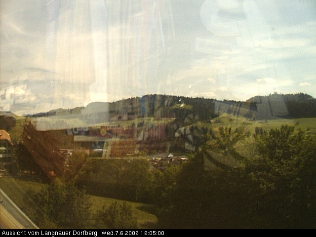 Webcam-Bild: Aussicht vom Dorfberg in Langnau 20060607-160500