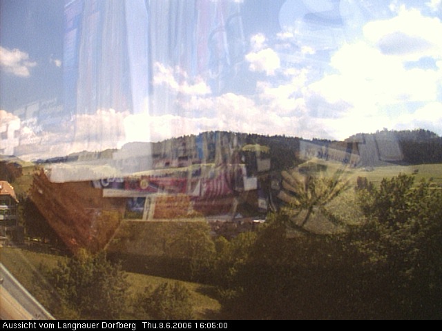Webcam-Bild: Aussicht vom Dorfberg in Langnau 20060608-160500