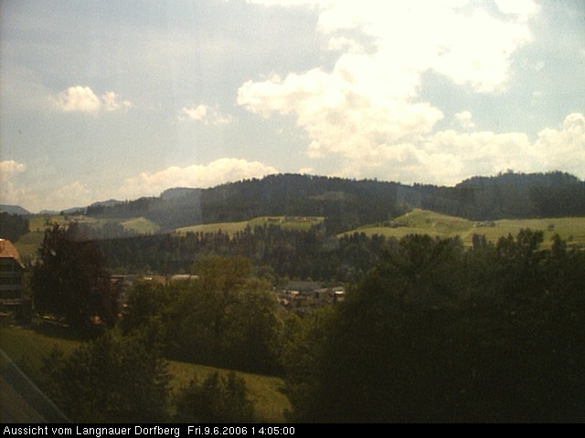 Webcam-Bild: Aussicht vom Dorfberg in Langnau 20060609-140500