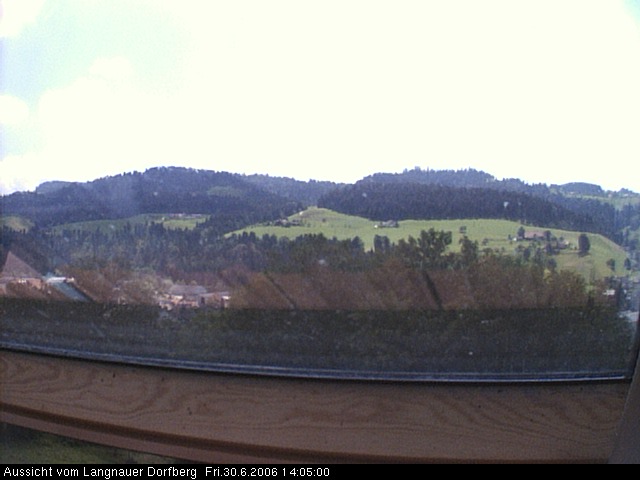 Webcam-Bild: Aussicht vom Dorfberg in Langnau 20060630-140500