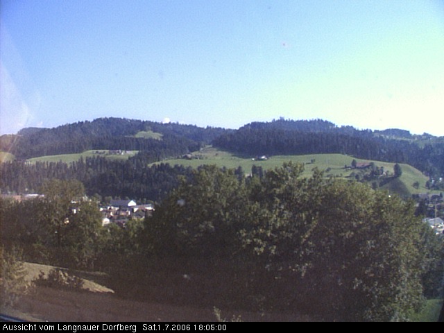 Webcam-Bild: Aussicht vom Dorfberg in Langnau 20060701-180500