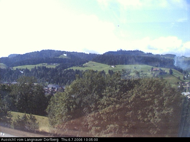 Webcam-Bild: Aussicht vom Dorfberg in Langnau 20060706-100500