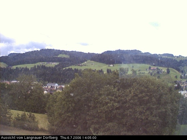 Webcam-Bild: Aussicht vom Dorfberg in Langnau 20060706-140500