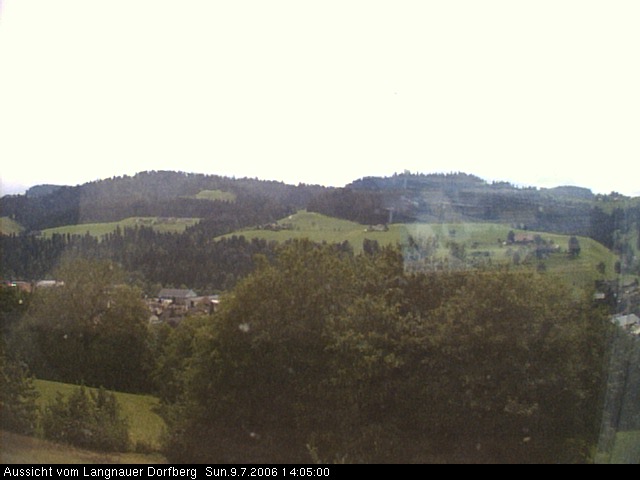 Webcam-Bild: Aussicht vom Dorfberg in Langnau 20060709-140500