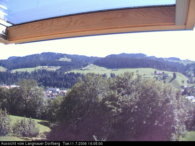 Webcam-Bild: Aussicht vom Dorfberg in Langnau 20060711-160500
