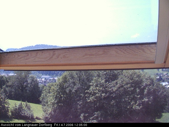 Webcam-Bild: Aussicht vom Dorfberg in Langnau 20060714-120500