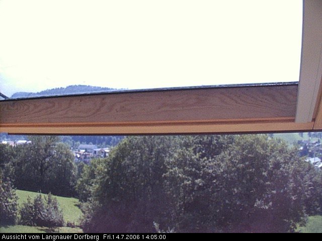Webcam-Bild: Aussicht vom Dorfberg in Langnau 20060714-140500
