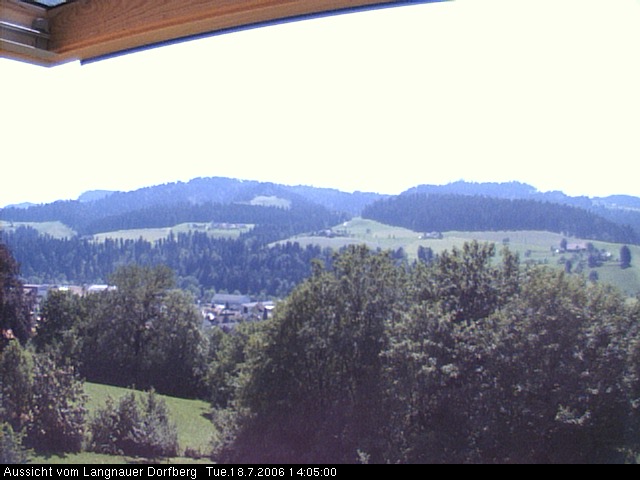 Webcam-Bild: Aussicht vom Dorfberg in Langnau 20060718-140500