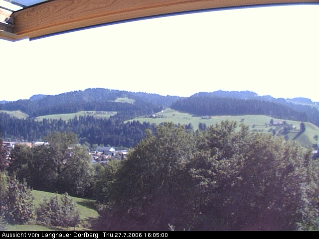 Webcam-Bild: Aussicht vom Dorfberg in Langnau 20060727-160500