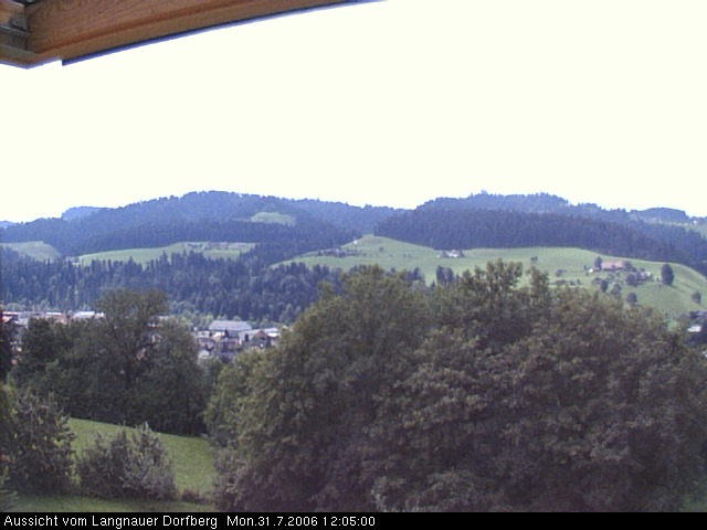 Webcam-Bild: Aussicht vom Dorfberg in Langnau 20060731-120500