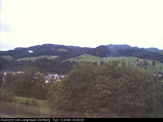 Webcam-Bild: Aussicht vom Dorfberg in Langnau 20060801-160500