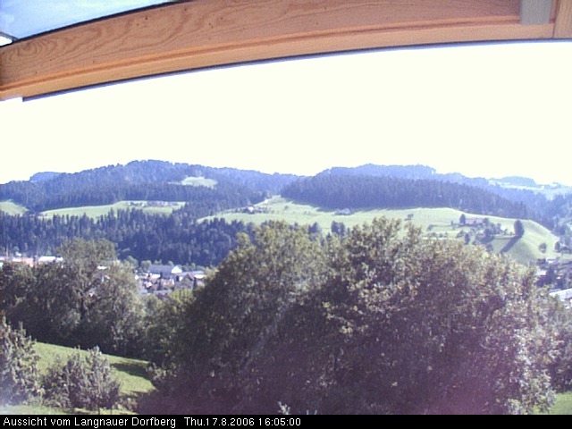 Webcam-Bild: Aussicht vom Dorfberg in Langnau 20060817-160500