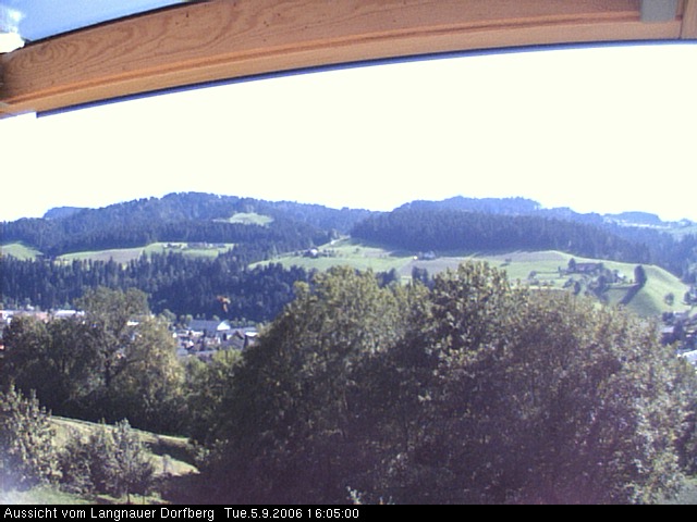 Webcam-Bild: Aussicht vom Dorfberg in Langnau 20060905-160500