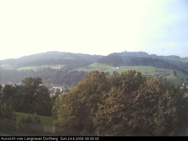 Webcam-Bild: Aussicht vom Dorfberg in Langnau 20060924-080500
