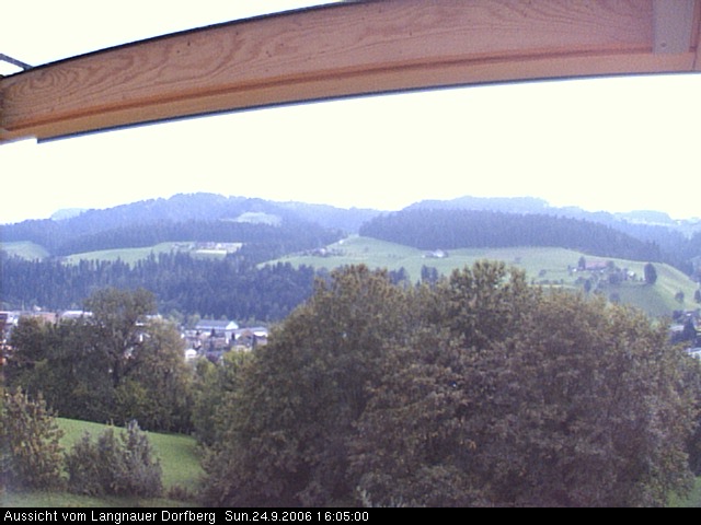 Webcam-Bild: Aussicht vom Dorfberg in Langnau 20060924-160500