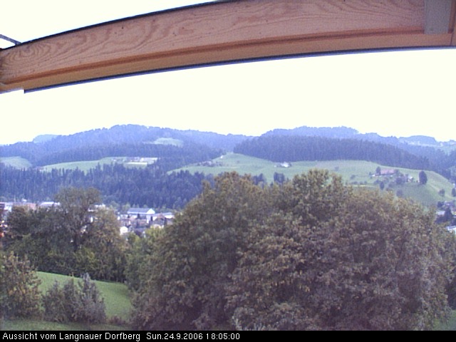 Webcam-Bild: Aussicht vom Dorfberg in Langnau 20060924-180500