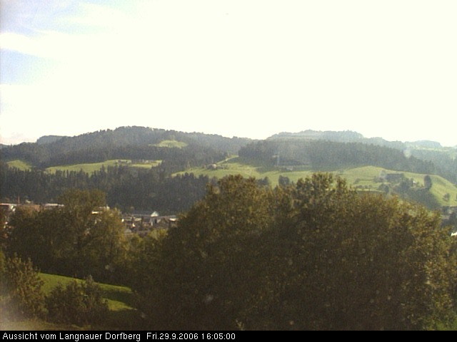 Webcam-Bild: Aussicht vom Dorfberg in Langnau 20060929-160500