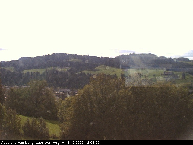 Webcam-Bild: Aussicht vom Dorfberg in Langnau 20061006-120500
