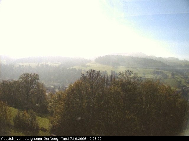 Webcam-Bild: Aussicht vom Dorfberg in Langnau 20061017-120500