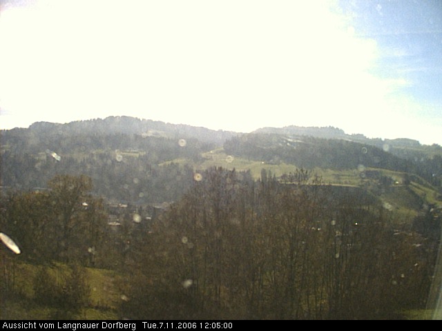 Webcam-Bild: Aussicht vom Dorfberg in Langnau 20061107-120500