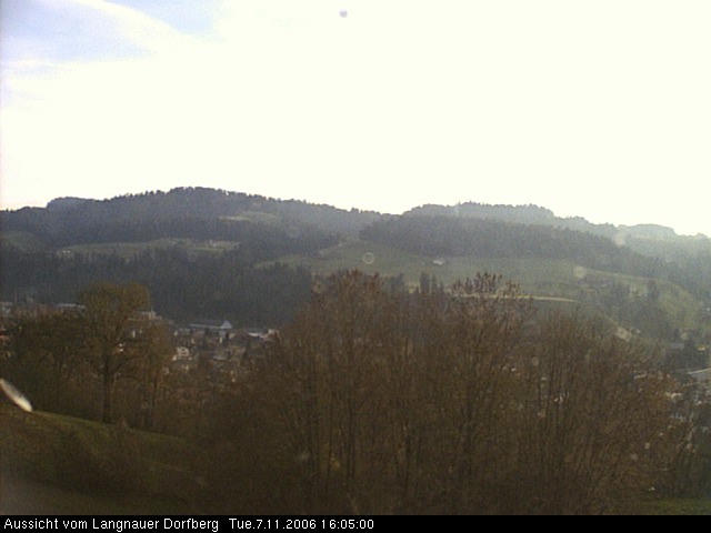 Webcam-Bild: Aussicht vom Dorfberg in Langnau 20061107-160500