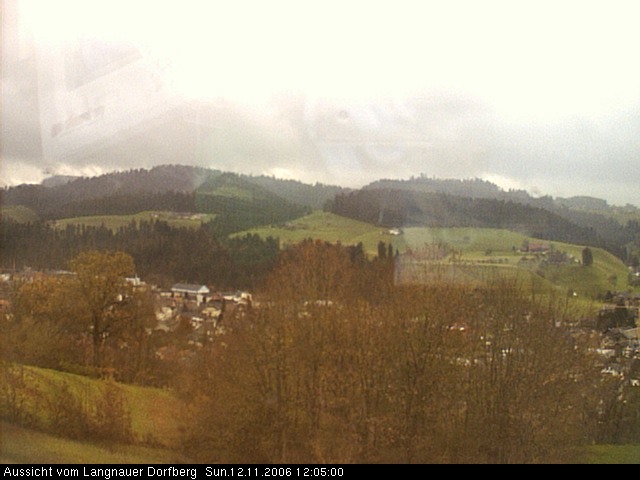 Webcam-Bild: Aussicht vom Dorfberg in Langnau 20061112-120500