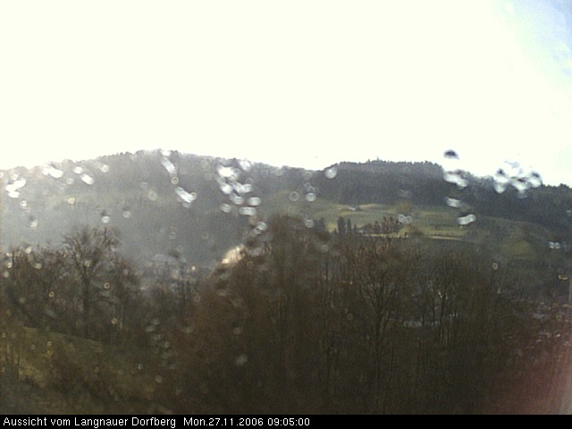 Webcam-Bild: Aussicht vom Dorfberg in Langnau 20061127-090500