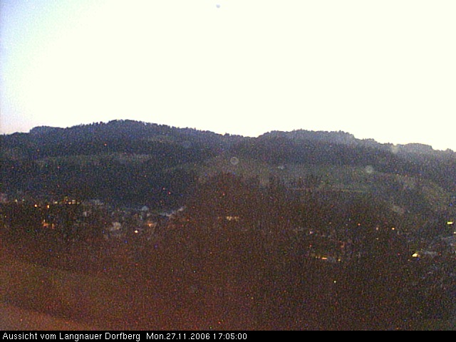 Webcam-Bild: Aussicht vom Dorfberg in Langnau 20061127-170500