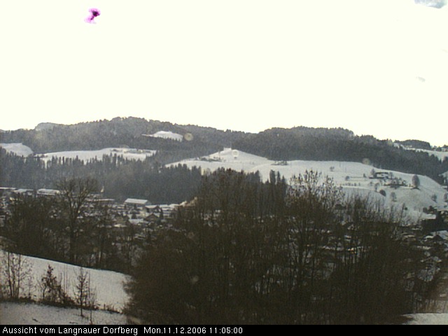 Webcam-Bild: Aussicht vom Dorfberg in Langnau 20061211-110500