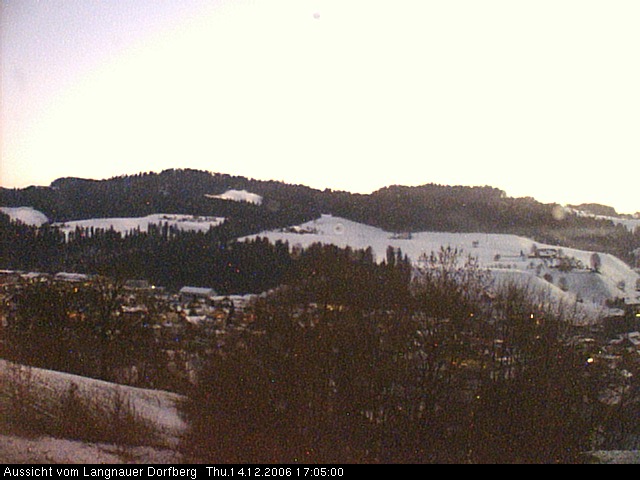 Webcam-Bild: Aussicht vom Dorfberg in Langnau 20061214-170500