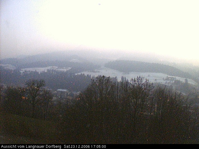 Webcam-Bild: Aussicht vom Dorfberg in Langnau 20061223-170500