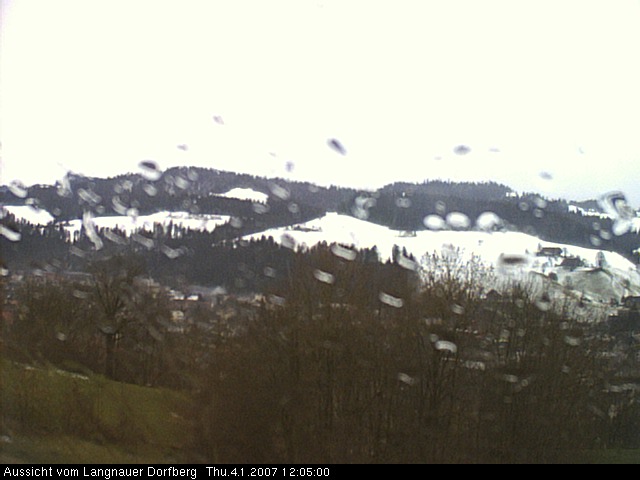 Webcam-Bild: Aussicht vom Dorfberg in Langnau 20070104-120500