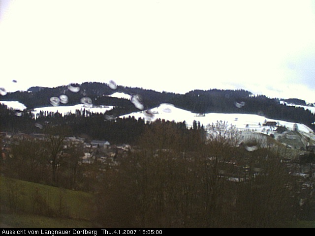 Webcam-Bild: Aussicht vom Dorfberg in Langnau 20070104-150500