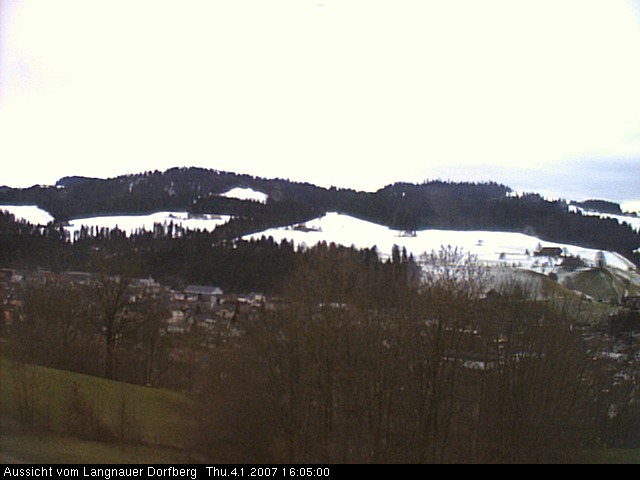 Webcam-Bild: Aussicht vom Dorfberg in Langnau 20070104-160500